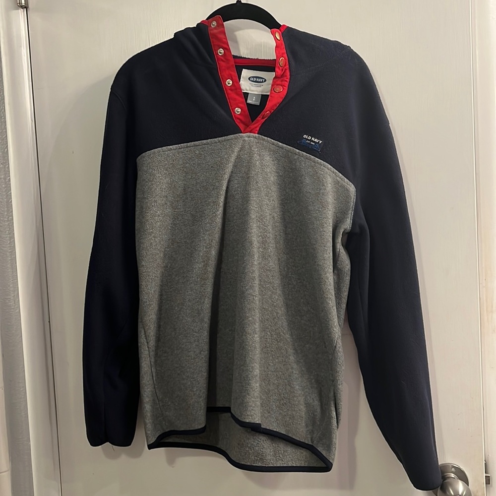 Old navy quarter snap pullover with hood